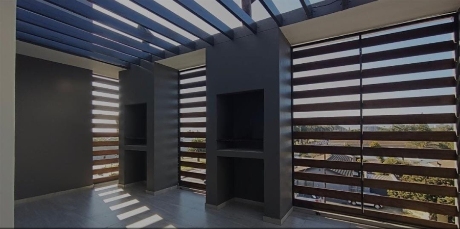 2 Bedroom Property for Sale in Table View Western Cape